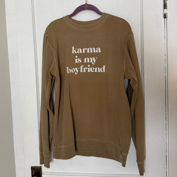 Tops - Taylor Swift Crewneck Sweatshirt